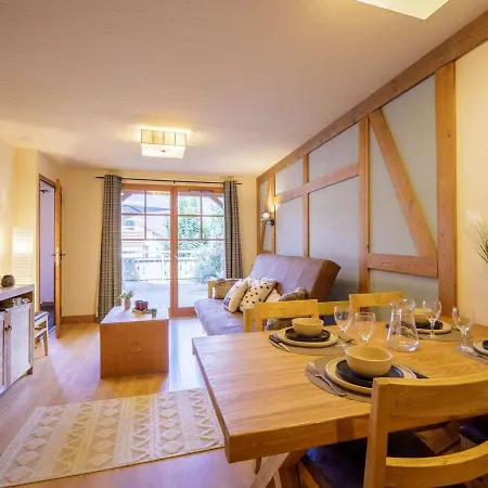 Centre-ville Avec Piscine Et Sauna A - Fr-1-296-417 * Saint-Lary-Soulan