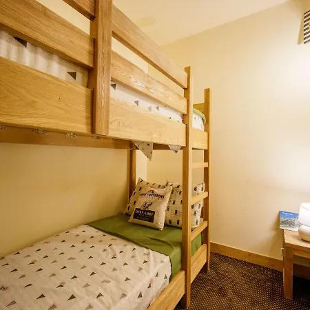 Centre-ville Avec Piscine Et Sauna A - Fr-1-296-417 Daire Saint-Lary-Soulan