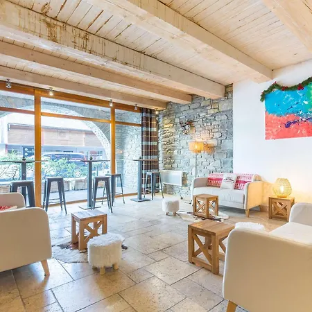 Daire Centre-ville Avec Piscine Et Sauna A - Fr-1-296-417 Saint-Lary-Soulan